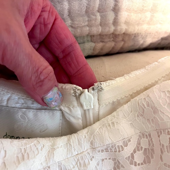 Lace Donna Morgan strapless dress - Picture 9 of 9